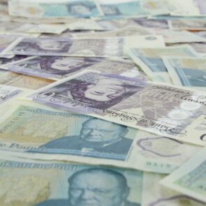 Countries That Use Pounds in 2024